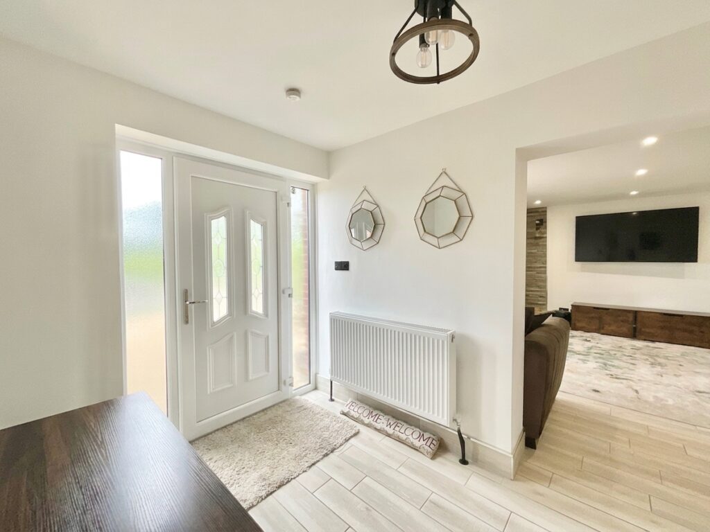 Sandon Road, Cresswell, ST11