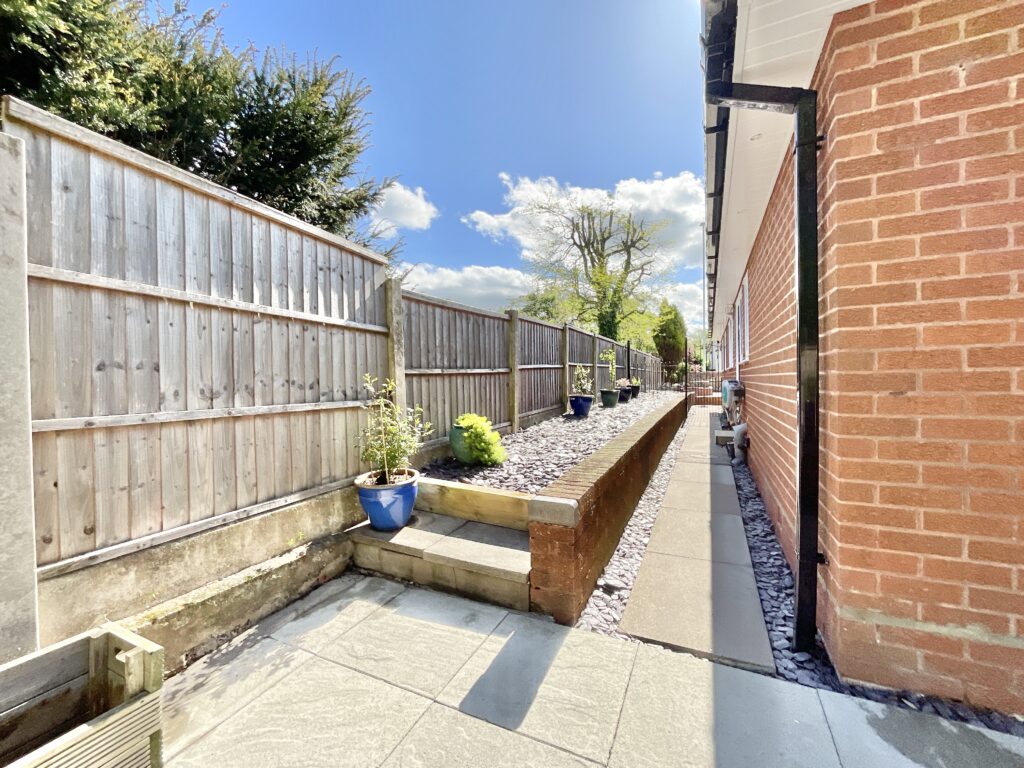 Station Road, Gnosall, ST20