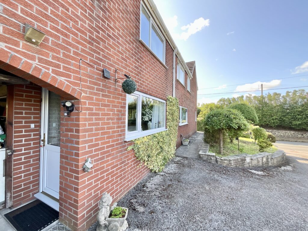Draycott Road, Totmonslow ST10 4JJ