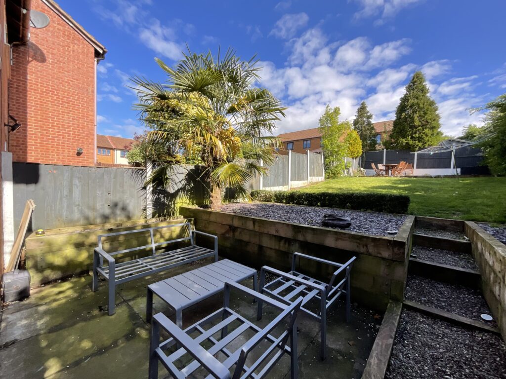 Ruffin Court, Stone, ST15