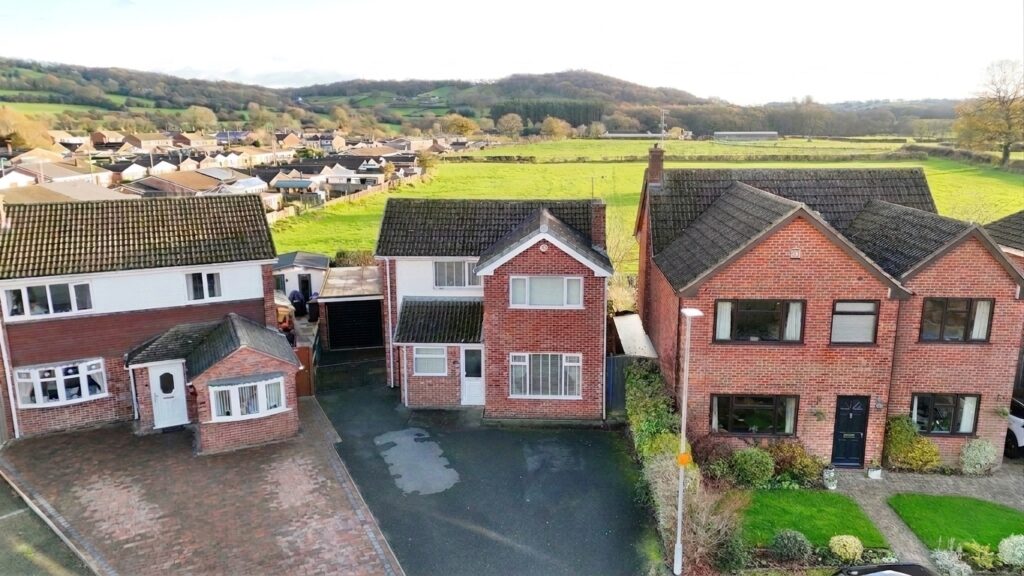 Carlton Close, Cheadle, ST10