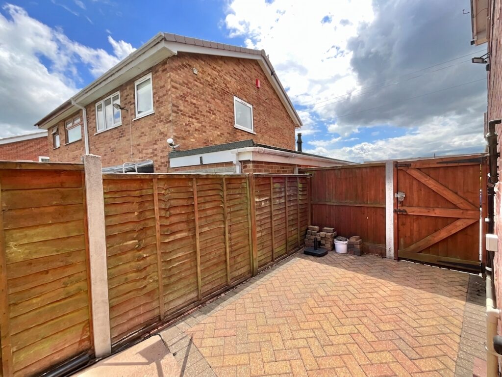 Ledbury Crescent, Stoke-On-Trent, ST1