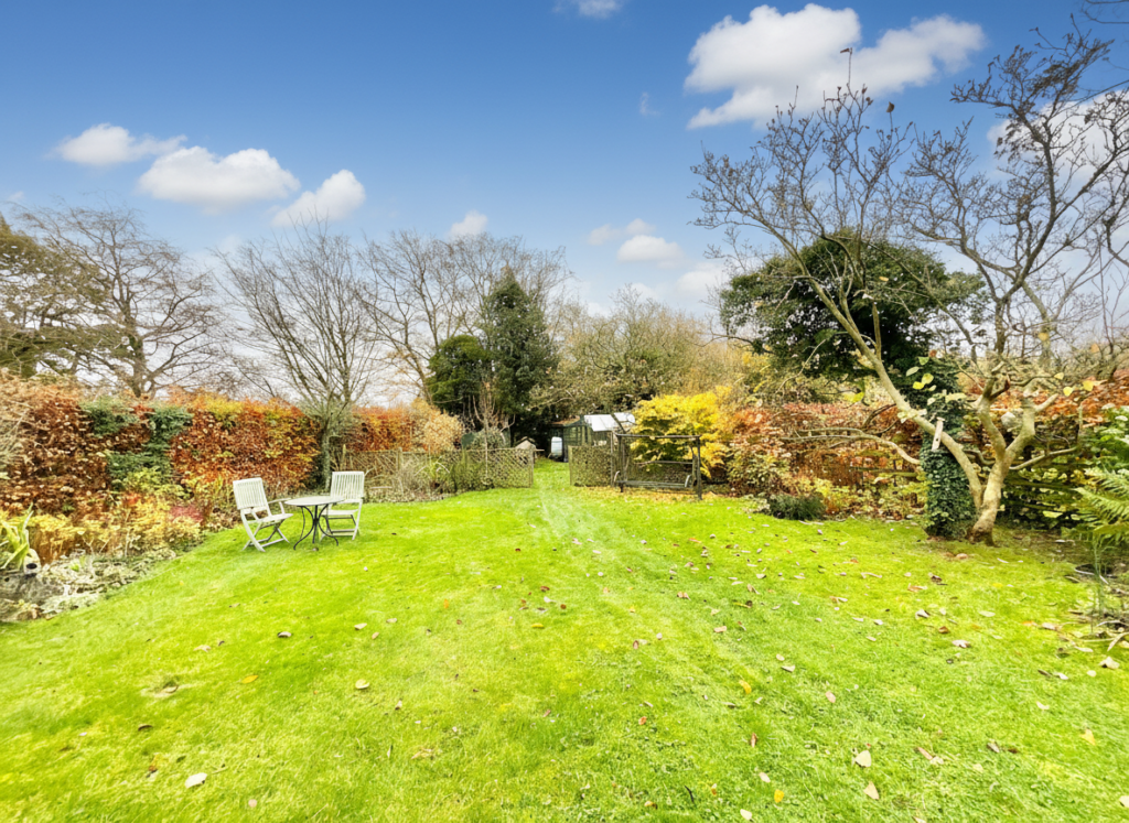 Walton Bank, Eccleshall, ST21
