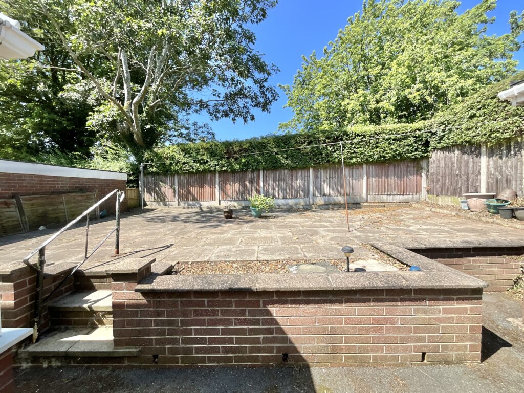 Minton Close, Cheadle, ST10