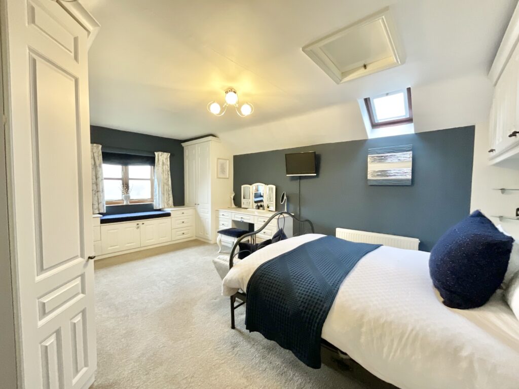 Moss Lane, Hilderstone, ST15