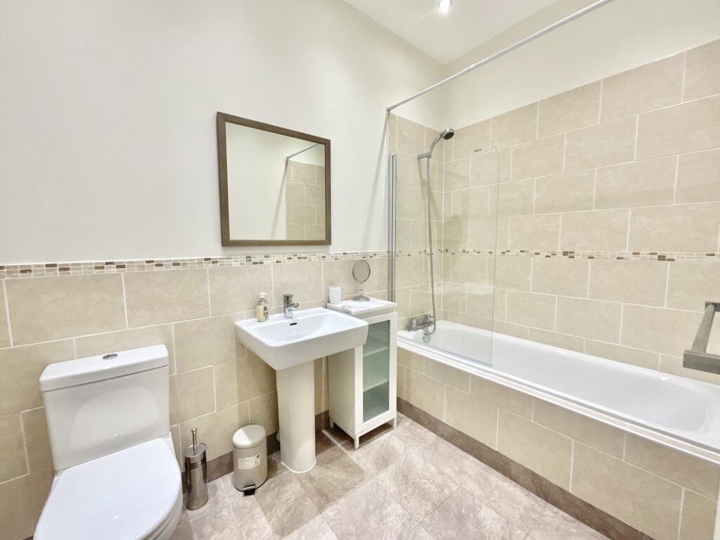 Manor Farm Drive, Tittensor, ST12
