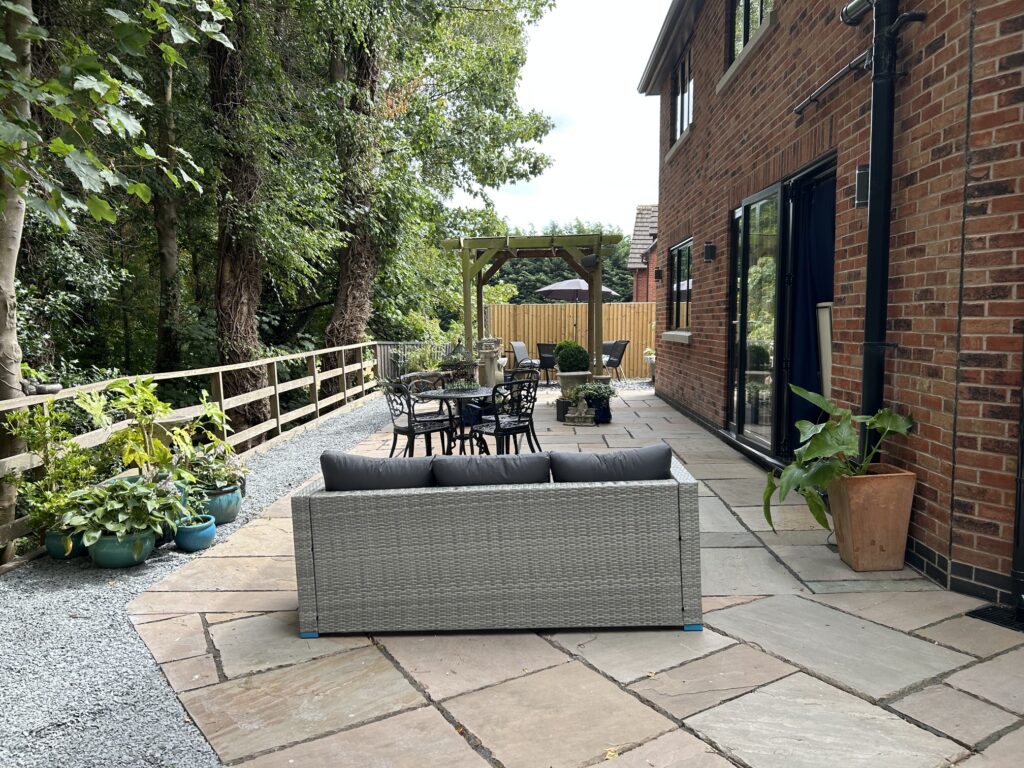 Wrenbury Road, Aston, CW5