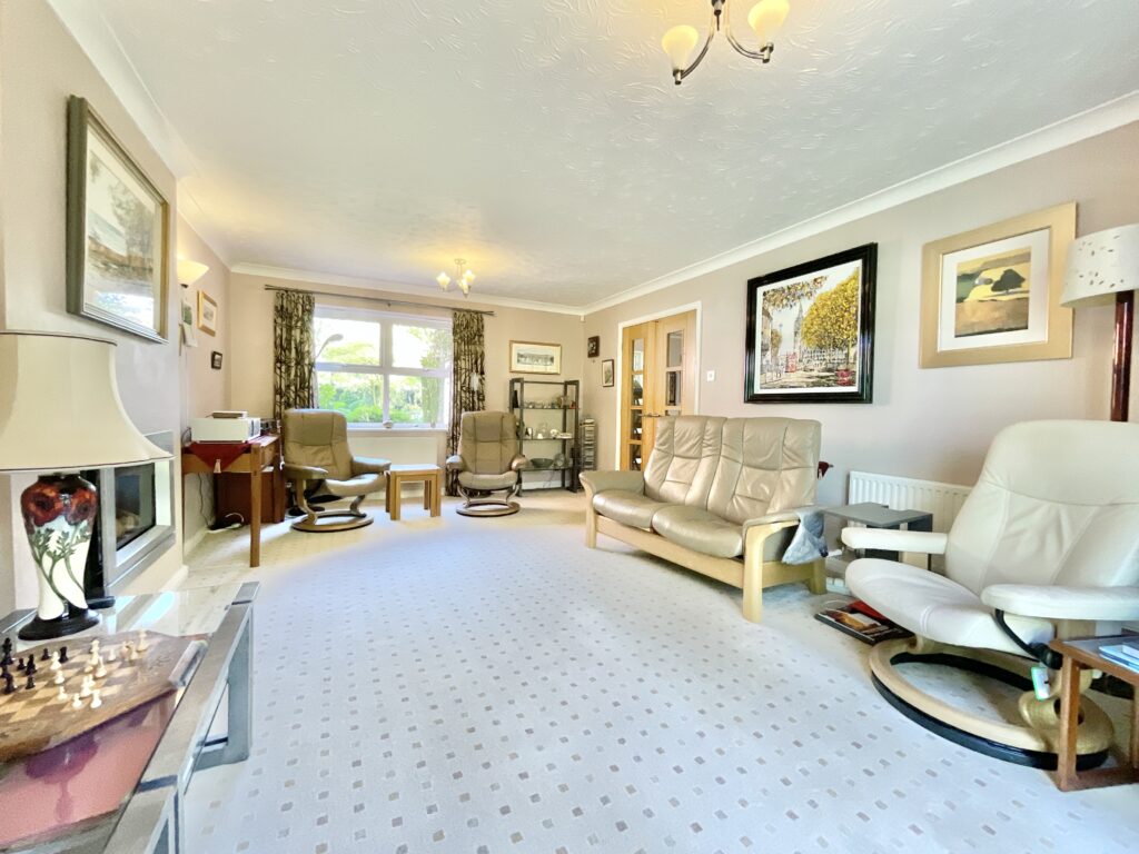 Hampton Drive, Market Drayton, TF9