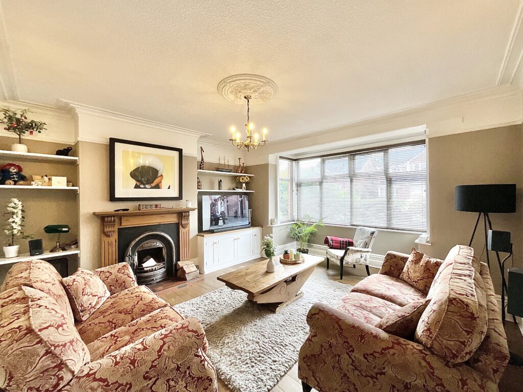 Meadow Drive, Cheadle, ST10