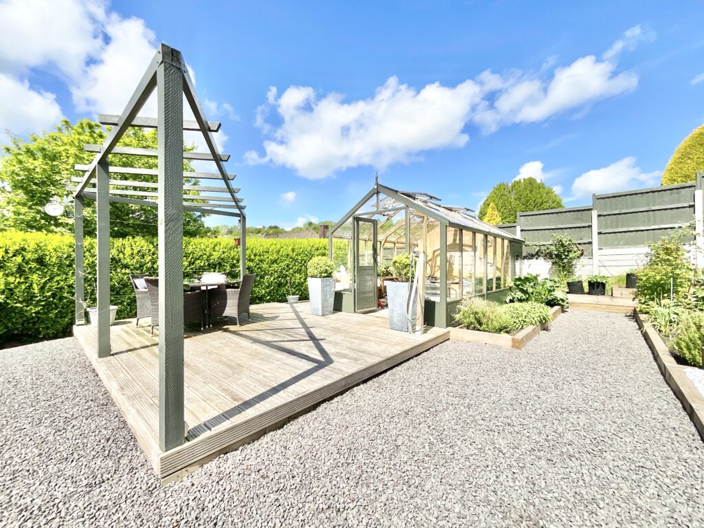 Acton, Newcastle, ST5