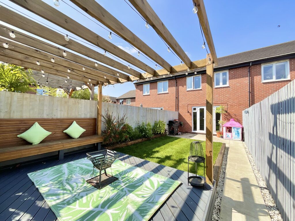 Samuel Armstrong Way, Crewe, CW1