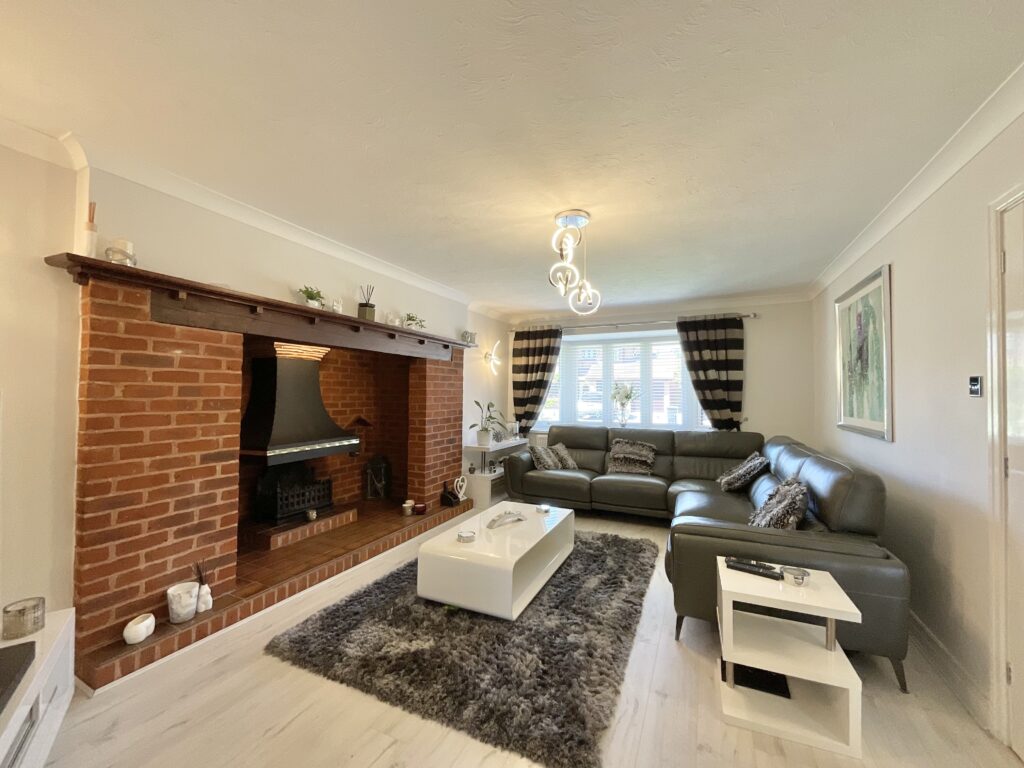 Renaissance Way, Crewe, CW1
