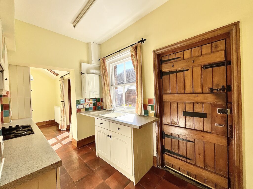 Blythe Bridge Road, Caverswall, ST11