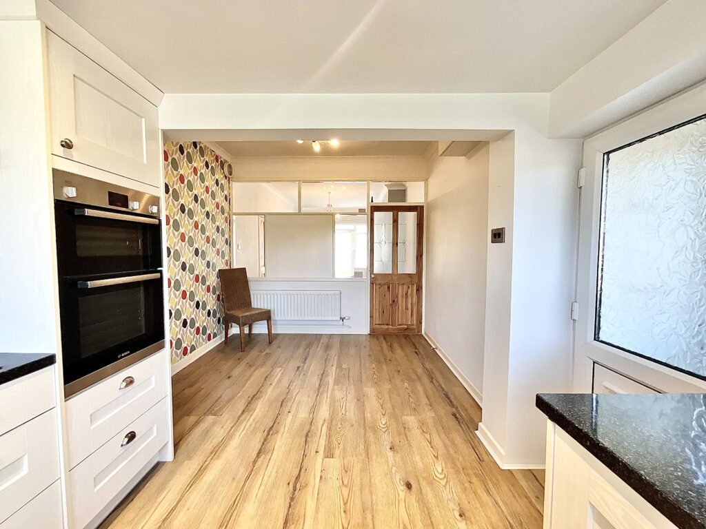 Meadow Way, Tean, ST10