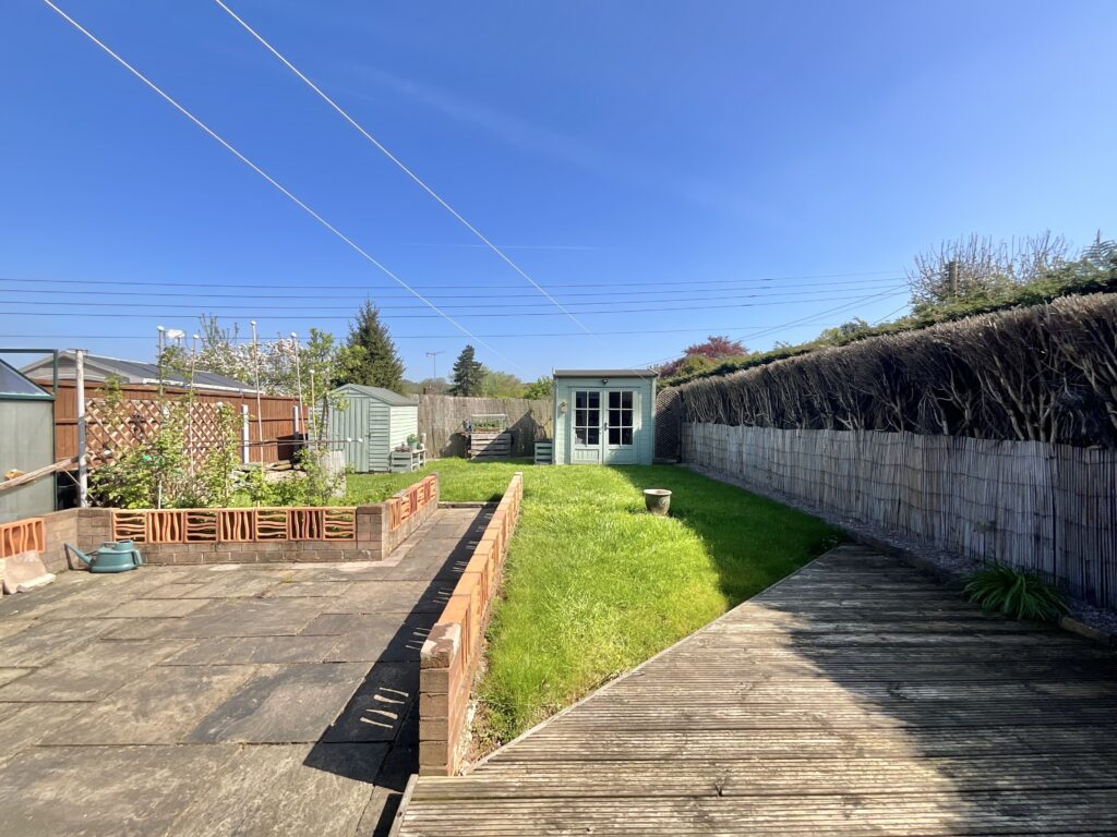 Meadow Way, Tean, ST10