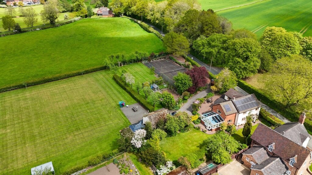Stowe-By-Chartley, Stafford, ST18