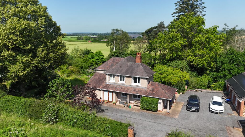 Common Lane, Stone, ST15
