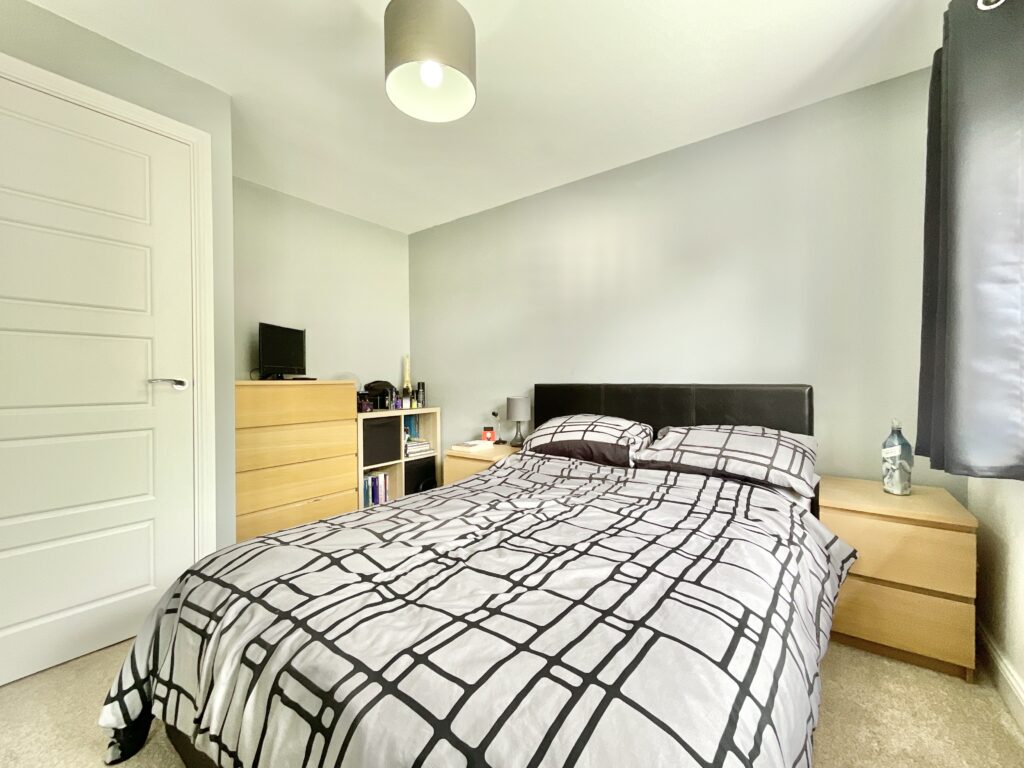 Dorney Close, Yarnfield, ST15