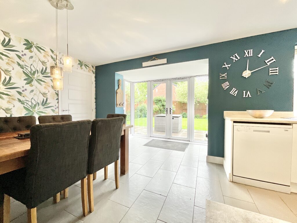 Dorney Close, Yarnfield, ST15