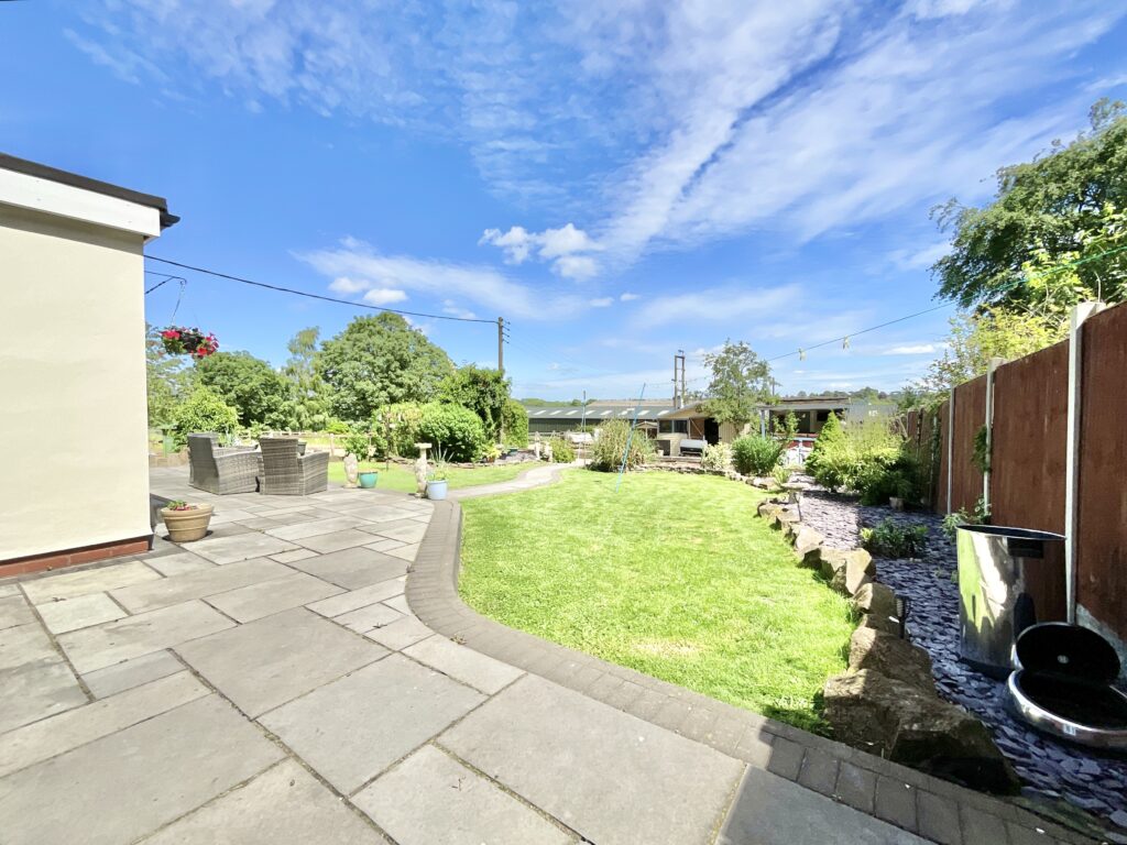 Dunston, Stafford, ST18