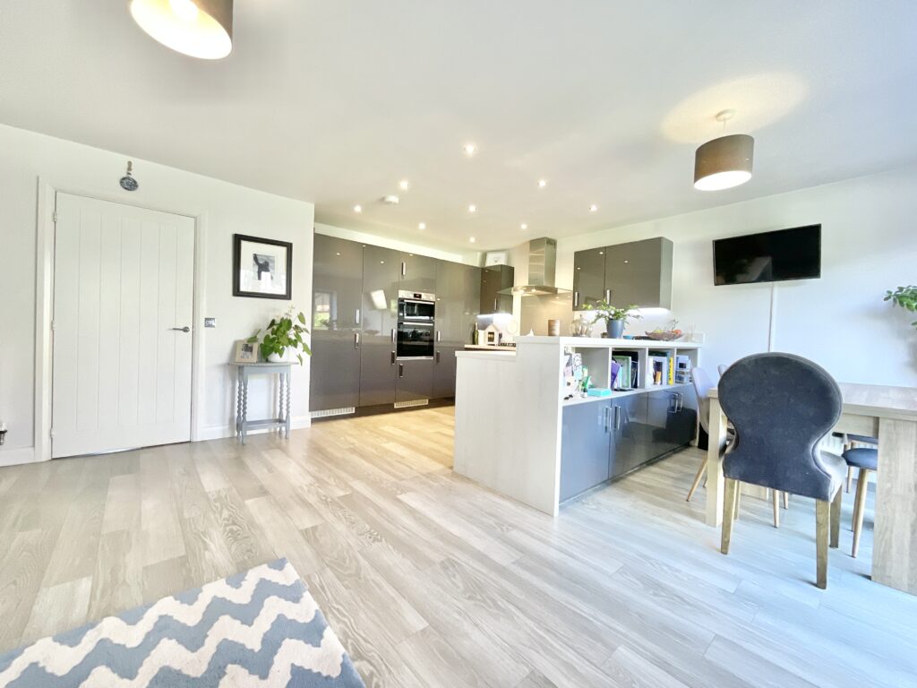 Daffodil Drive, Gnosall, ST20