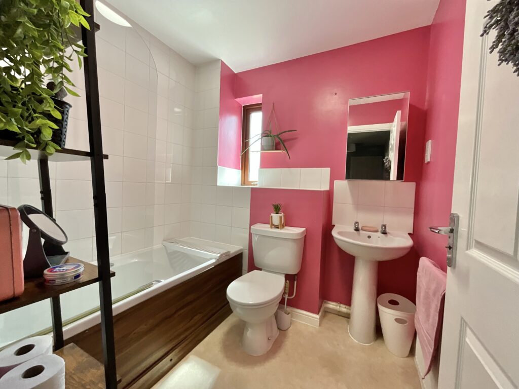 Cecilly Grove, Cheadle, ST10