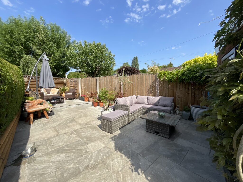Longfield Road, Stoke-On-Trent, ST4