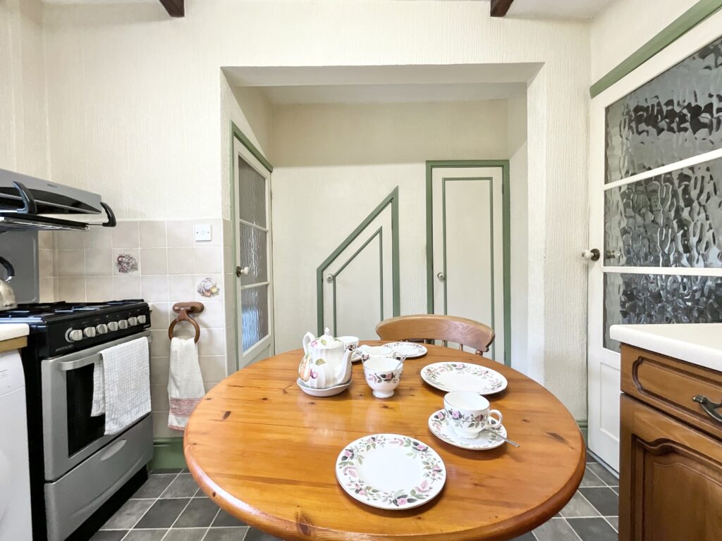 The Island, Tean, ST10