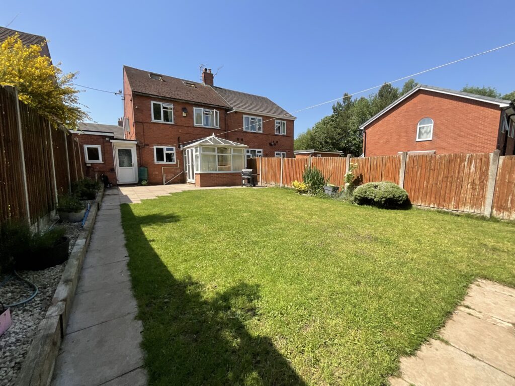 Highfield Drive, Stoke-On-Trent, ST3