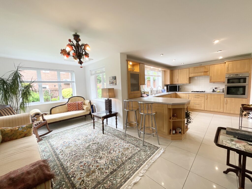 Headingley Grove, Stoke-On-Trent, ST4