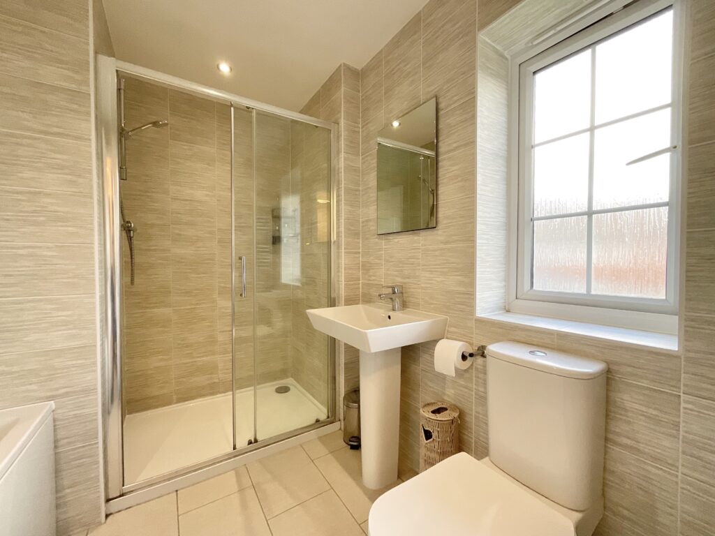 White Iris Place, Stapeley, CW5