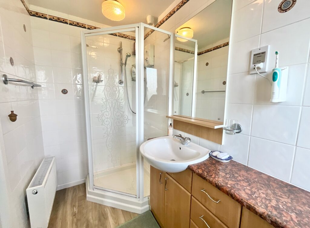 The Common, Dilhorne, ST10