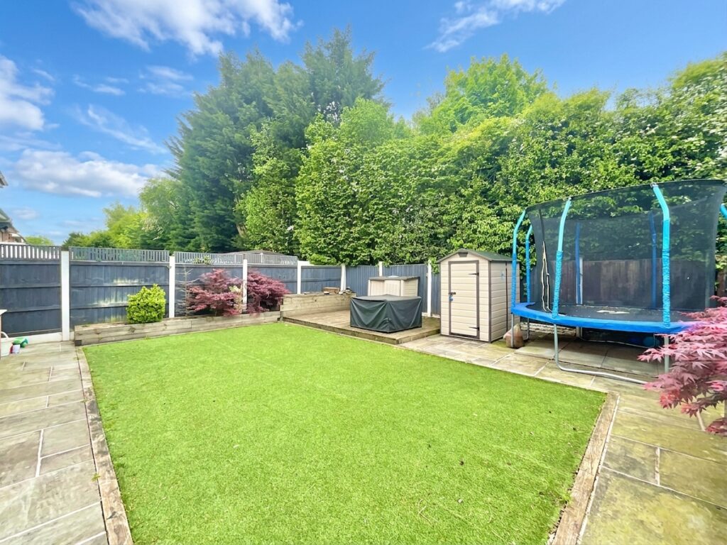 Ullswater Avenue, Crewe, CW2