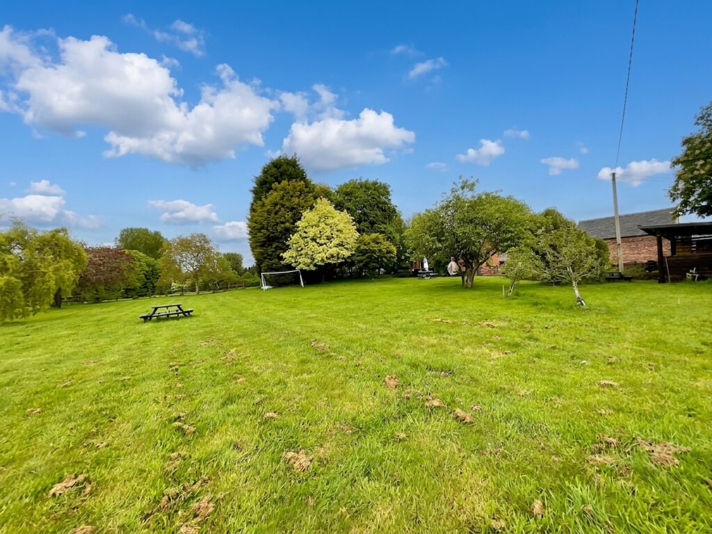 Amerton, Dimmocks Farm, ST18