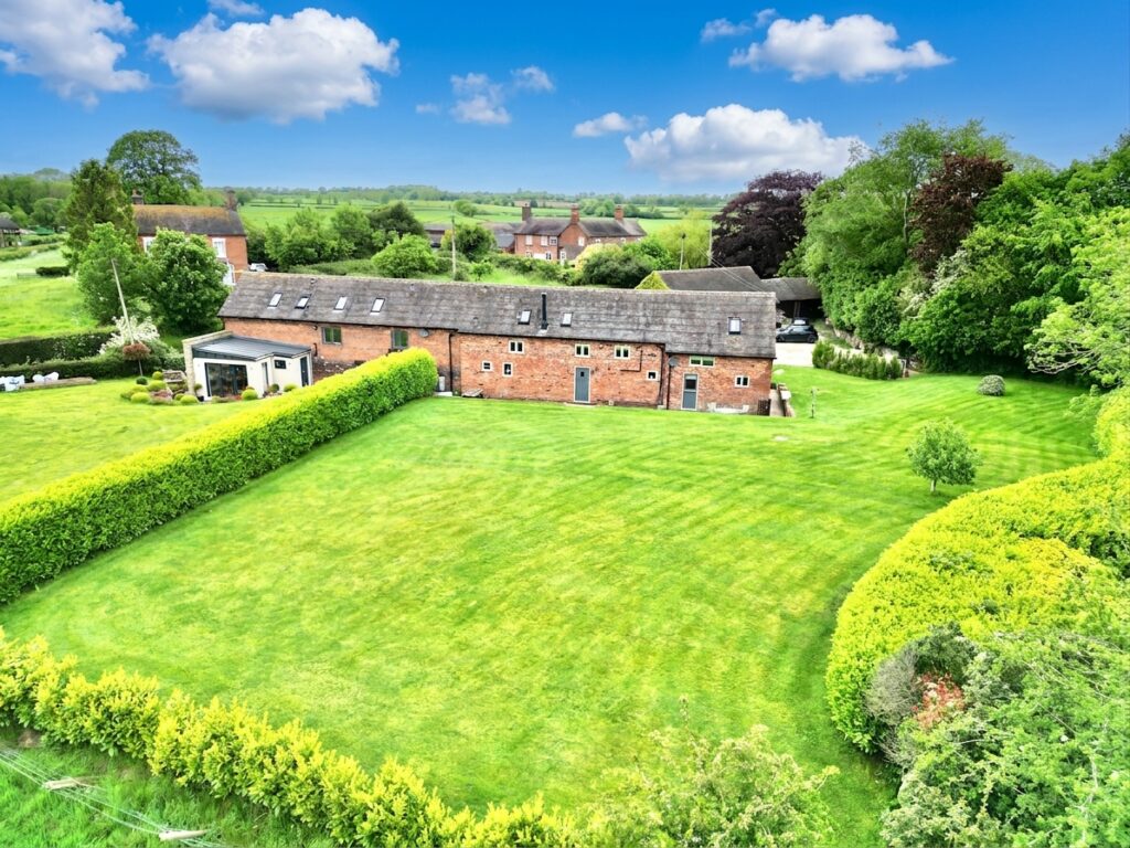 Bearstone, Market Drayton, TF9