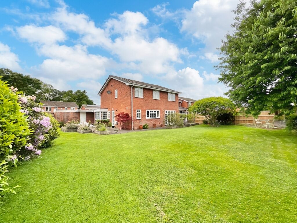 Kenilworth Close, Wistaston, CW2