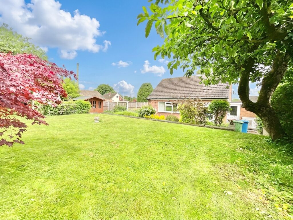 Elm Drive, Bradley, ST18