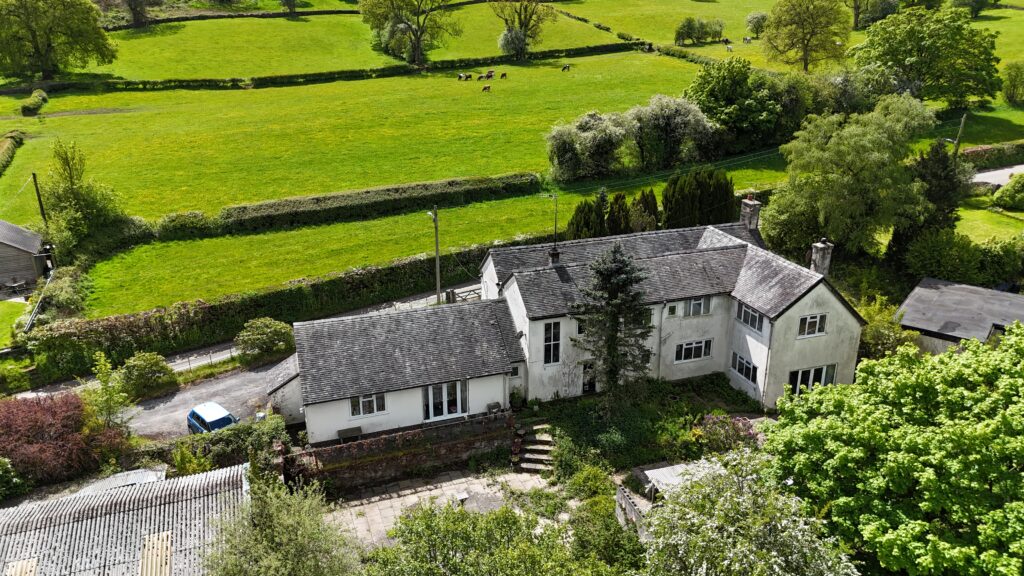 Great Gate, Tean, ST10