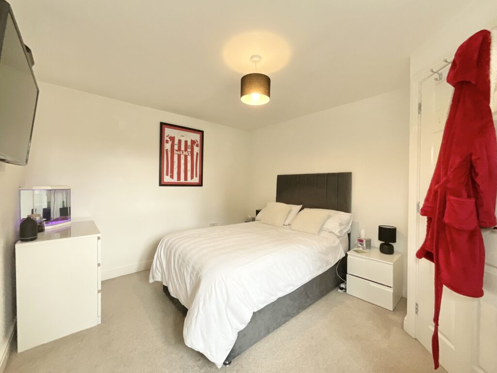 Broomhall Drive, Shavington, CW2