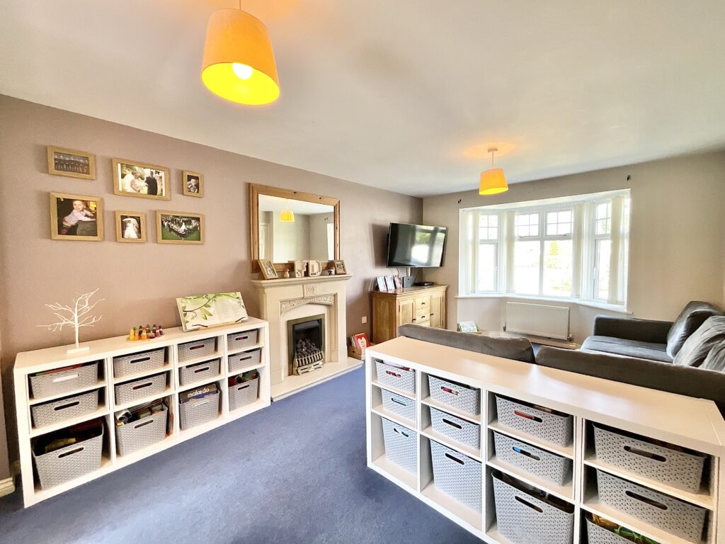 Kenilworth Walk, Cheadle, ST10
