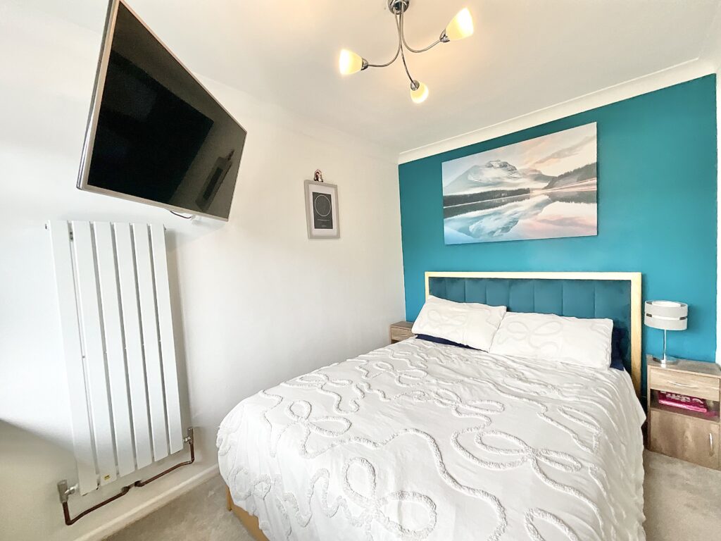 Dale Close, Cheadle, ST10