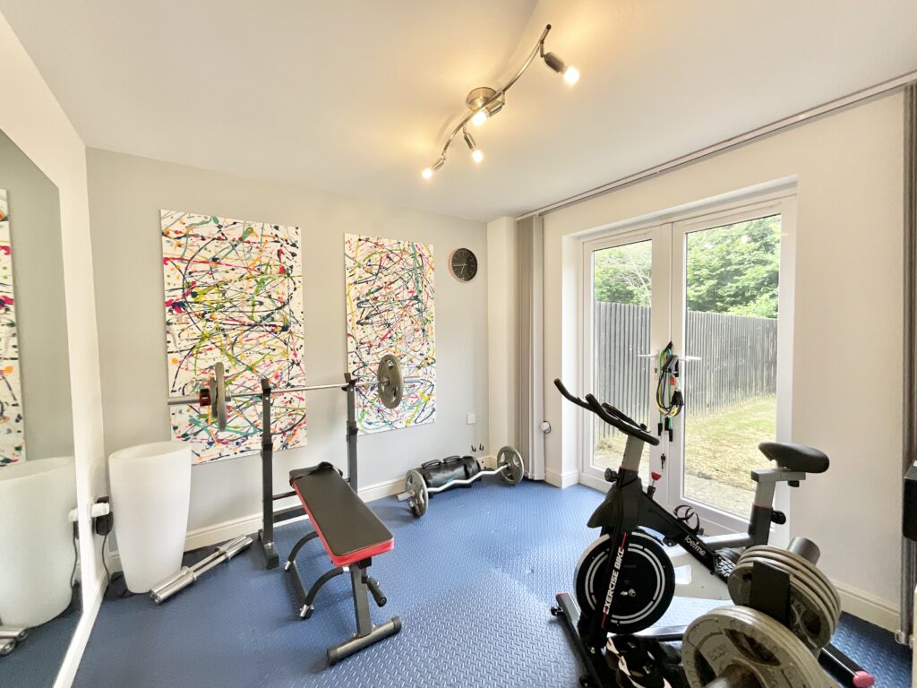 Edgbaston Drive, Stoke-On-Trent, ST4
