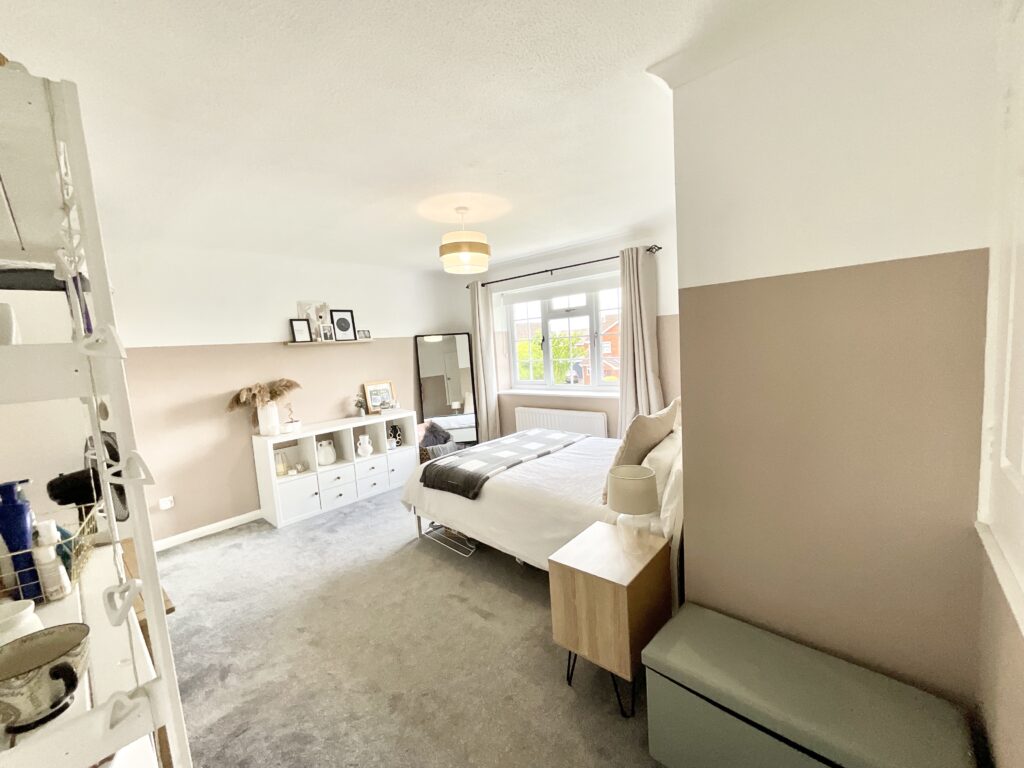 Meadow Close, Gnosall, ST20