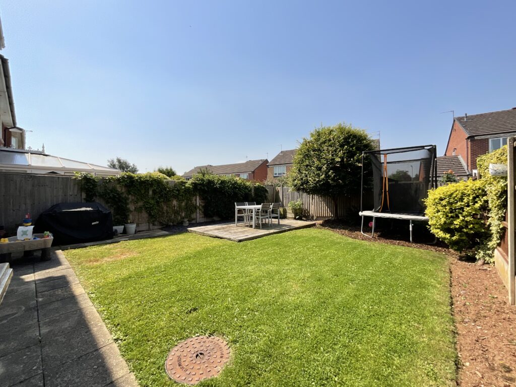 Bakewell Drive, Stone, ST15