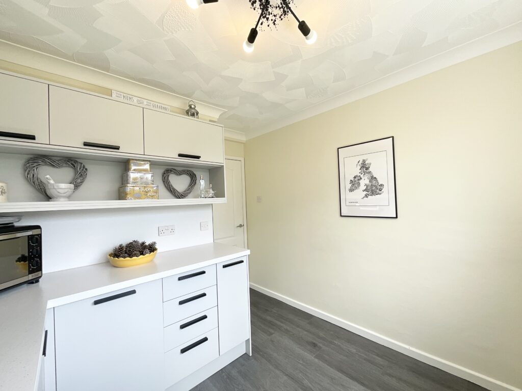 Shefford Road, Seabridge, ST5