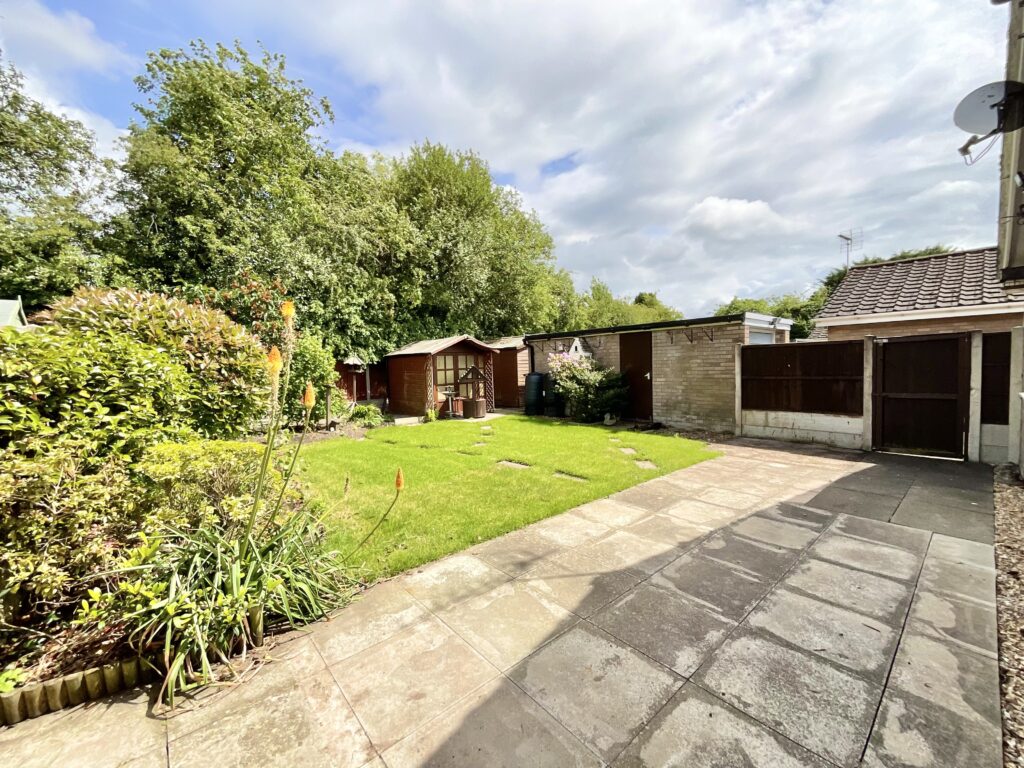 Caernarvon Road, Wistaston, CW2