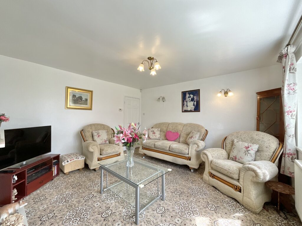 Caernarvon Road, Wistaston, CW2
