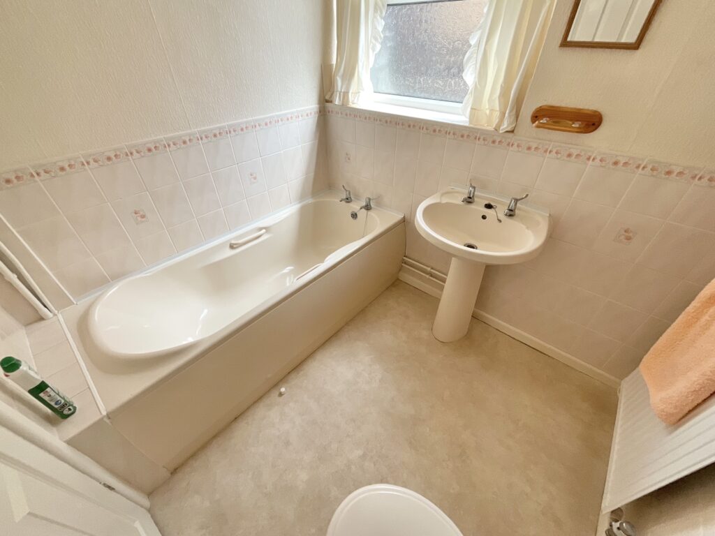 Lords Mill Road, Shavington, CW2