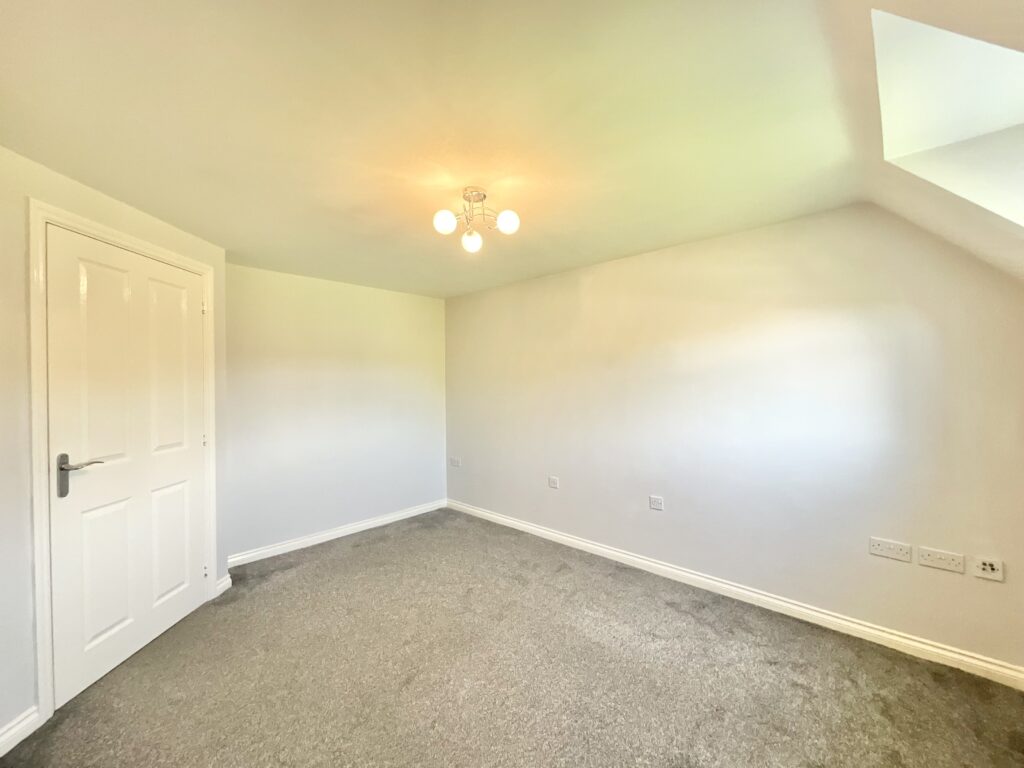 Hall Yard, Tean, ST10