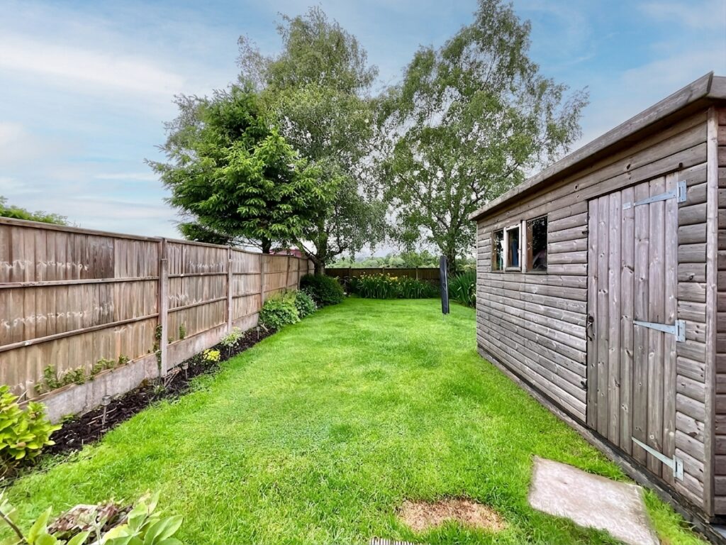 Uttoxeter Road, Blythe Bridge, ST11